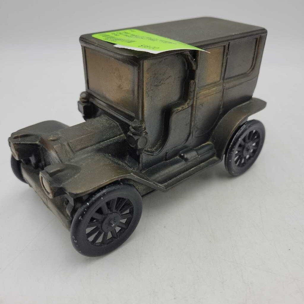 1908 car Elyria savings Old metal Bank (TRE)