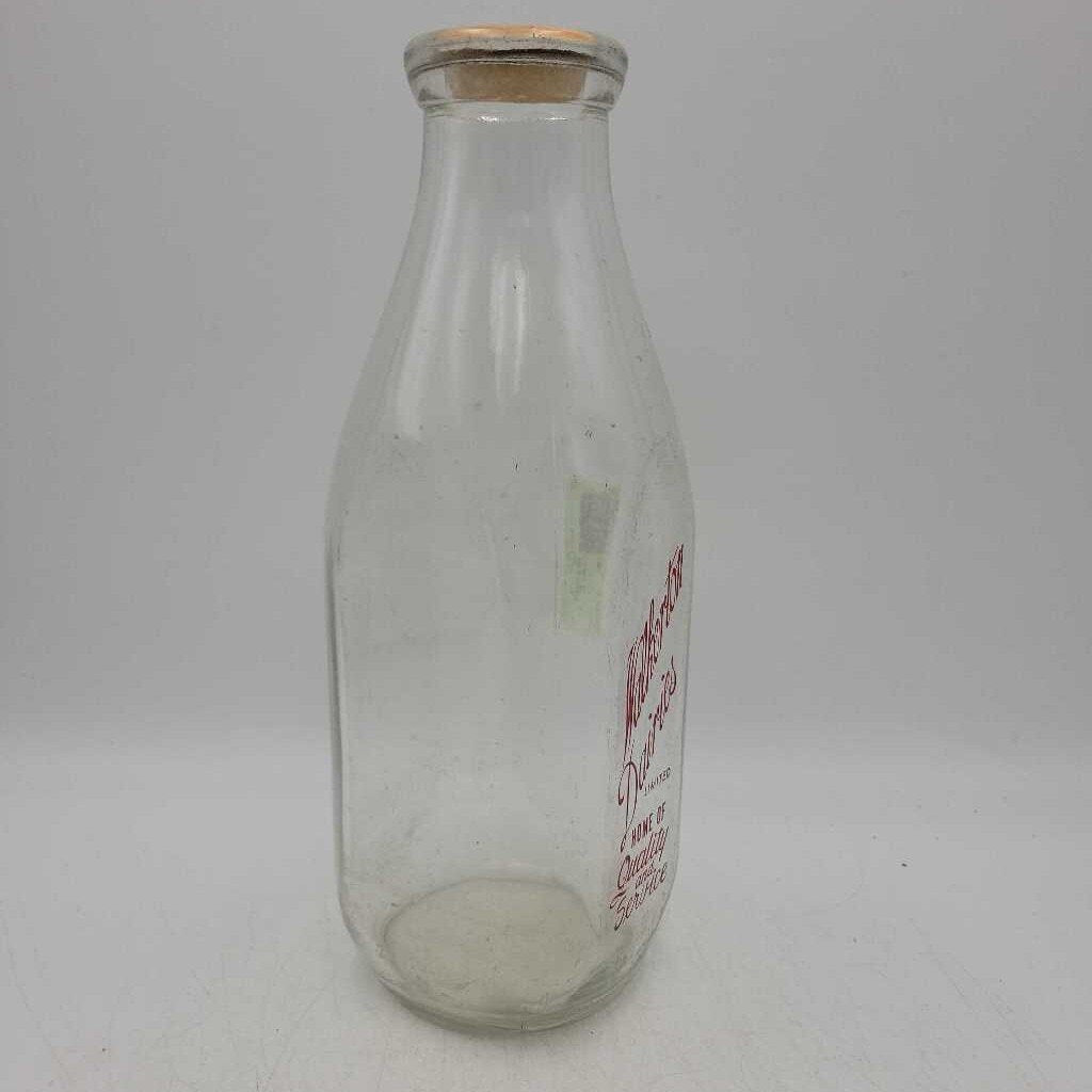 Walkerton dairy Quart milk bottle (JEF)