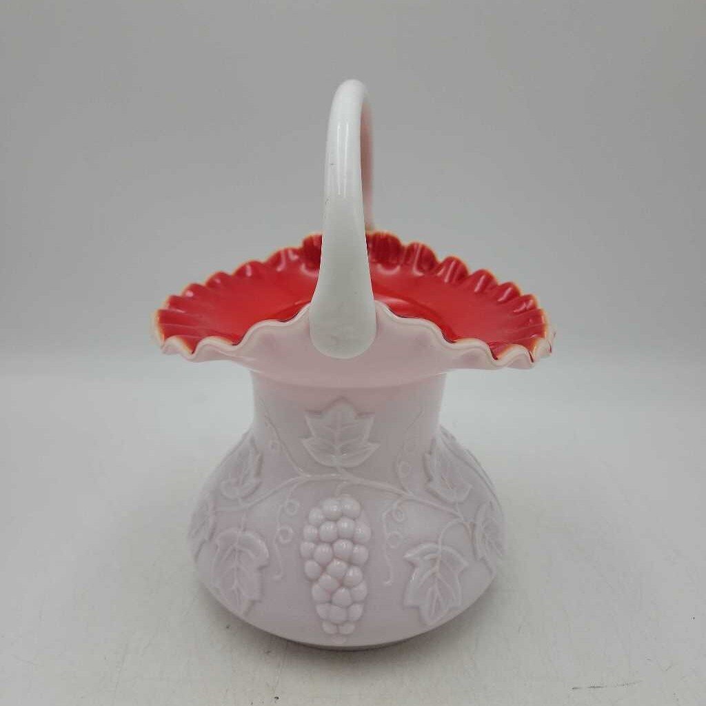 Red & white basket (LIND)