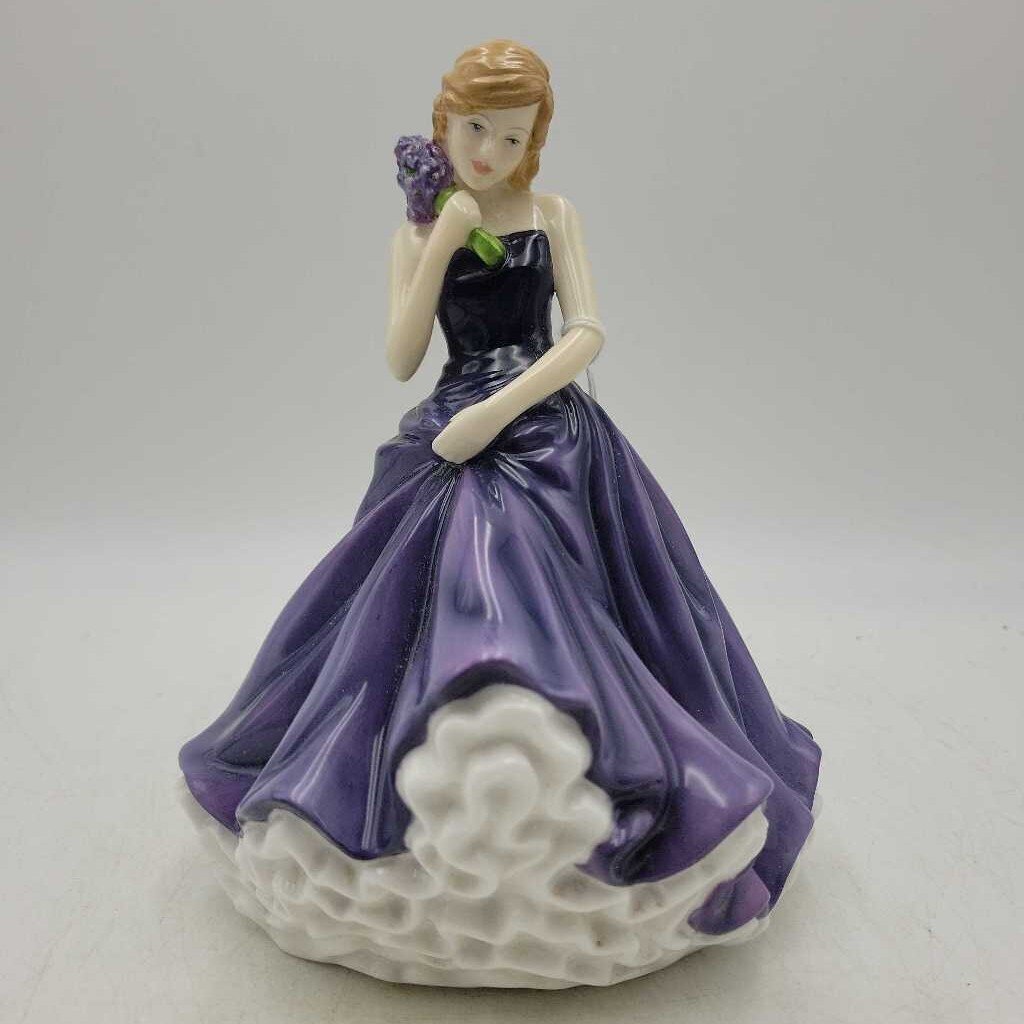 Royal Doulton "Flower of the Month July Larkspur " HN5506 Figure (DMG) 940