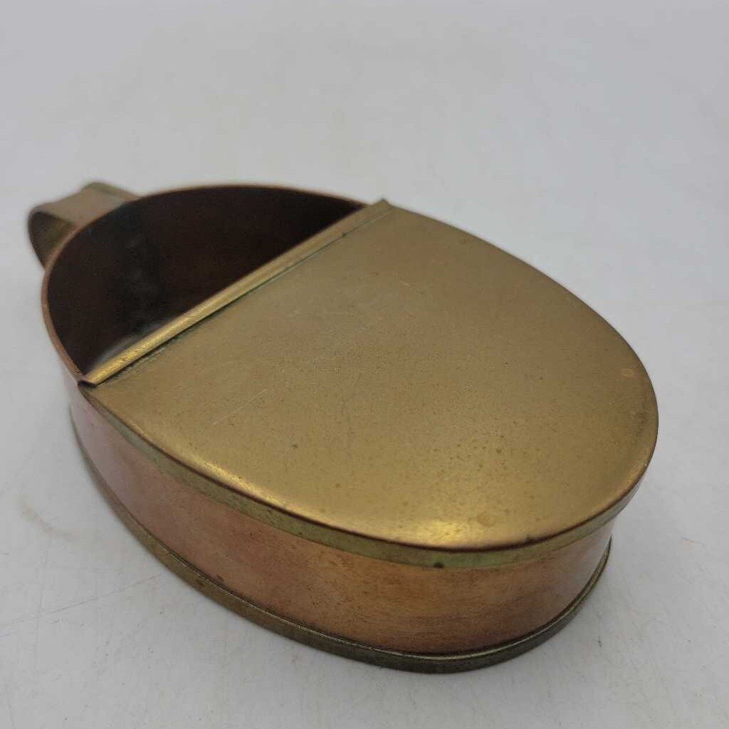 Copper ashtray (JAS)