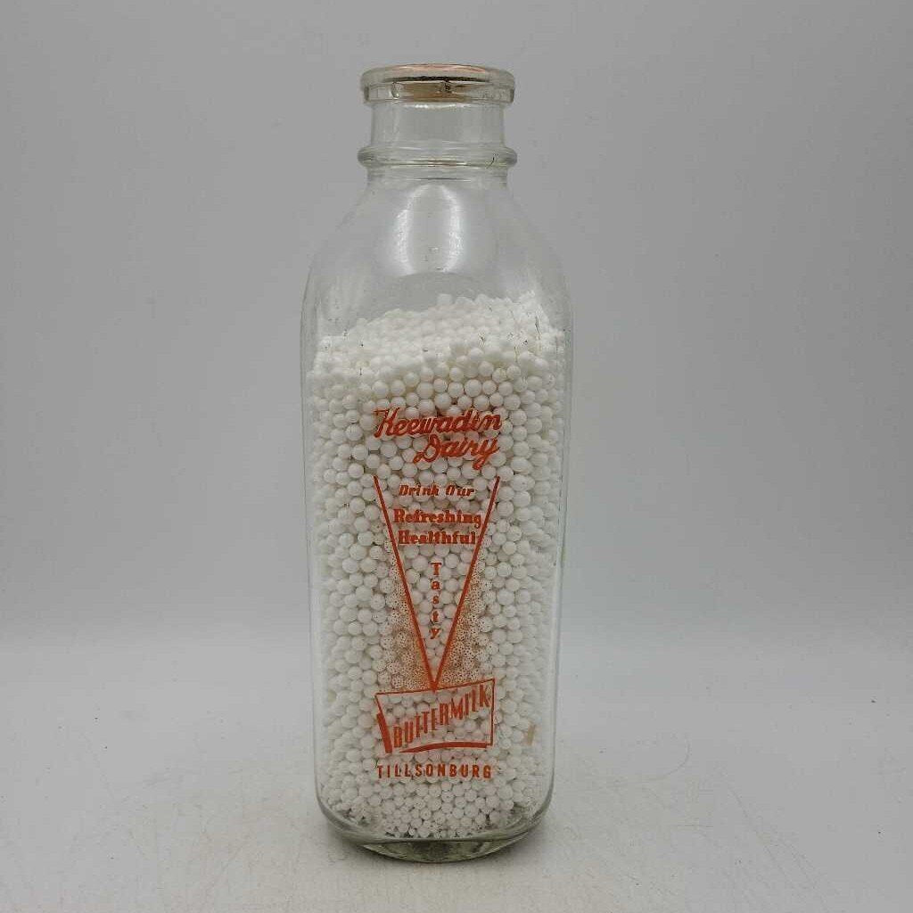Keewadin Dairy Tillsonburg Quart Butter milk with cap (JAS)