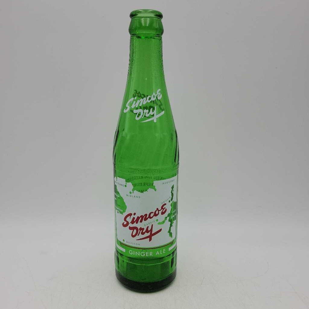 Simcoe Dry Barrie Beverage Bottle Alliston Ginger ale (JEF)