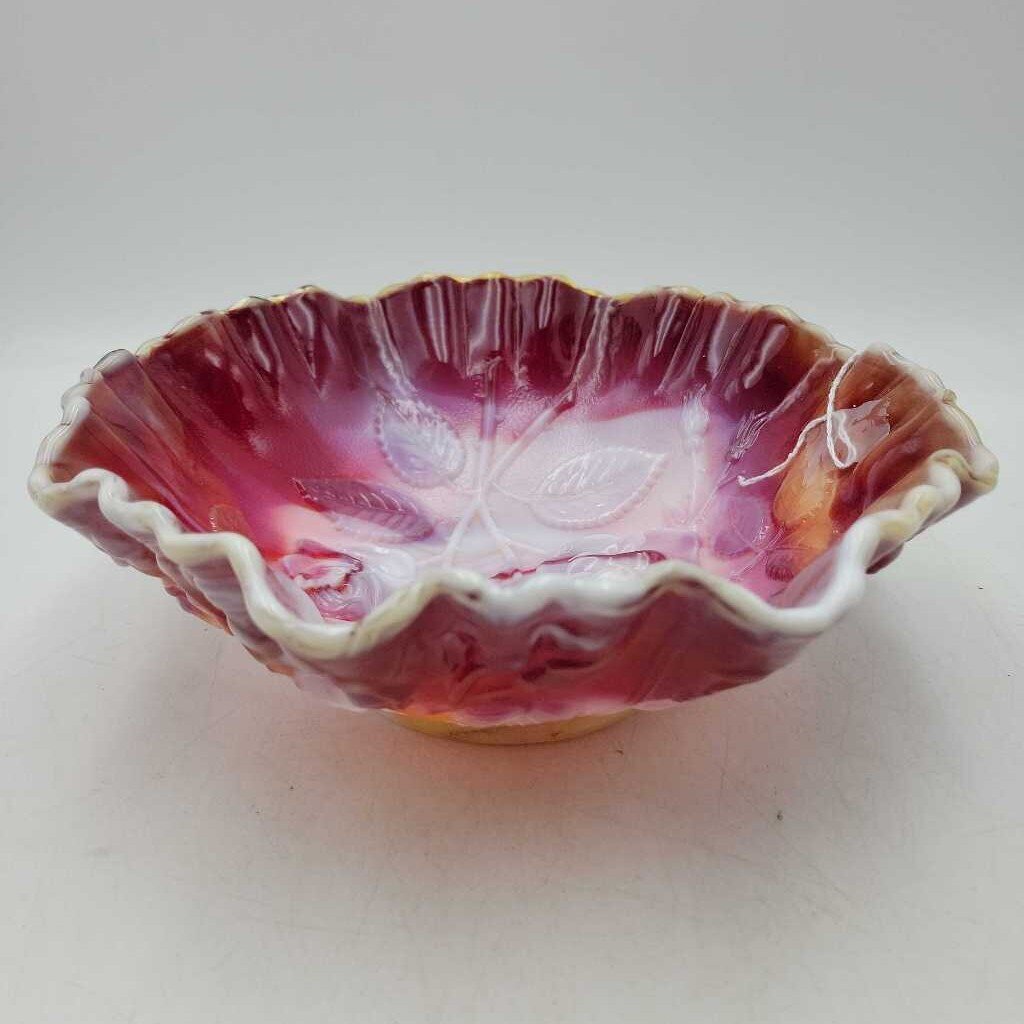 Art Glass Rose Bowl Patterned (DEB)