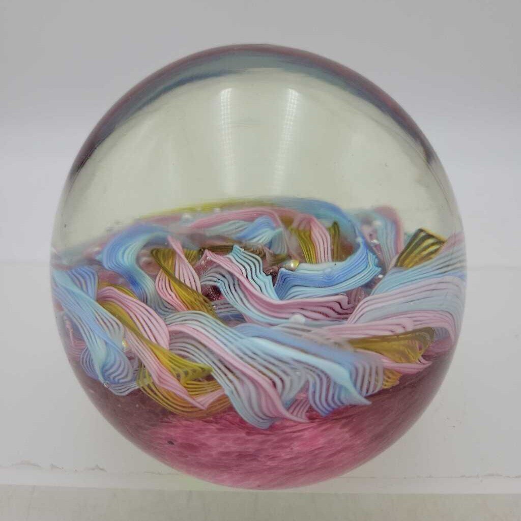 Glass paperweight SR (NUR)