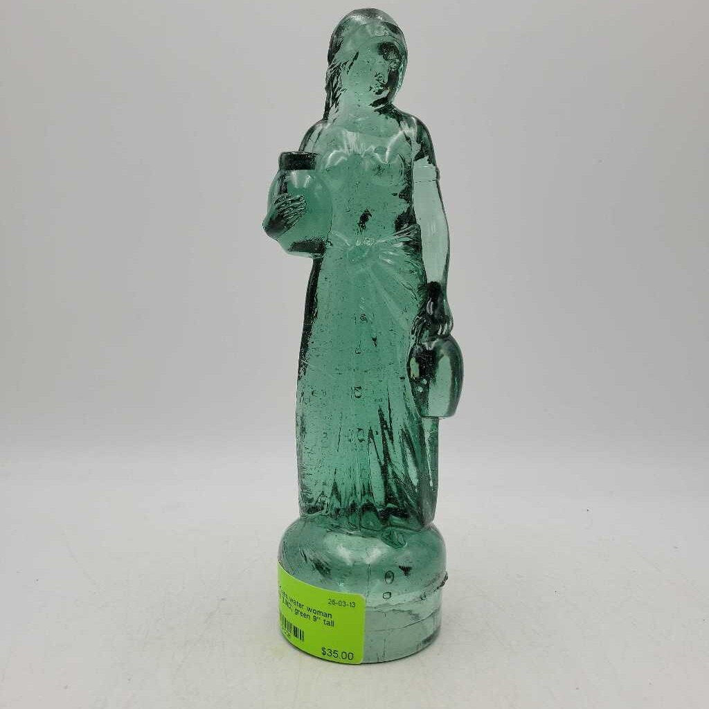 Glass water woman Statue (LIND)