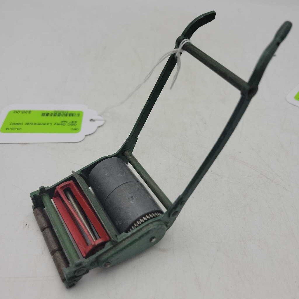 Dinky Lawnmower (GEC)