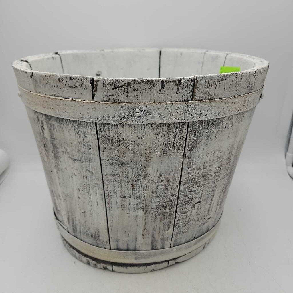 Antique Wooden Bucket (RB)