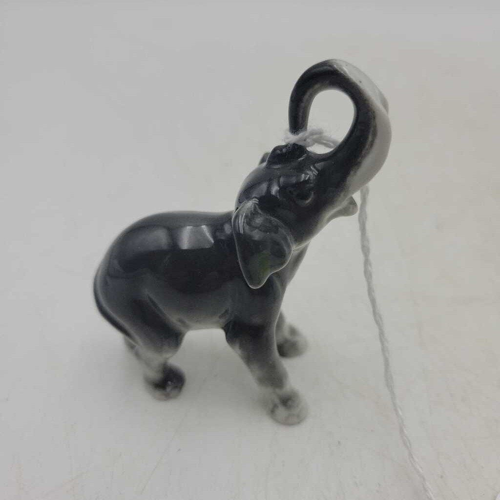 China Elephant made in Germany (DEB)