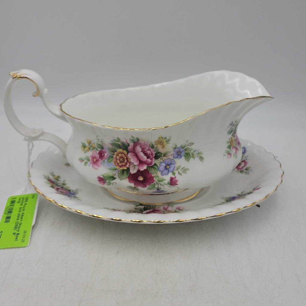 Royal Albert Gravy Boat pitcher and plate Chelsea Garden (DEB)
