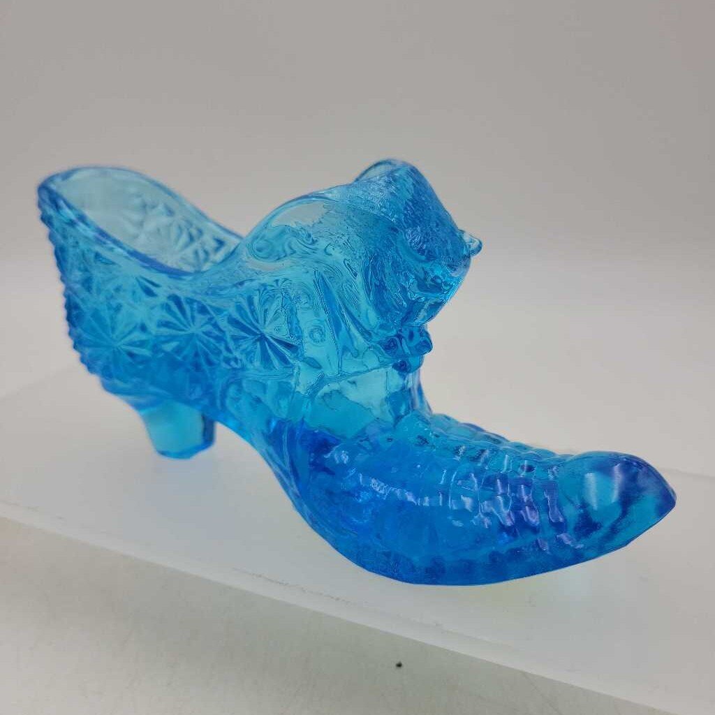 Fenton Blue shoe (KEN)
