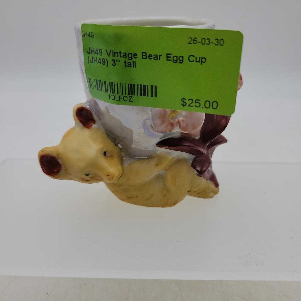 Vintage Bear Egg Cup (JH49)