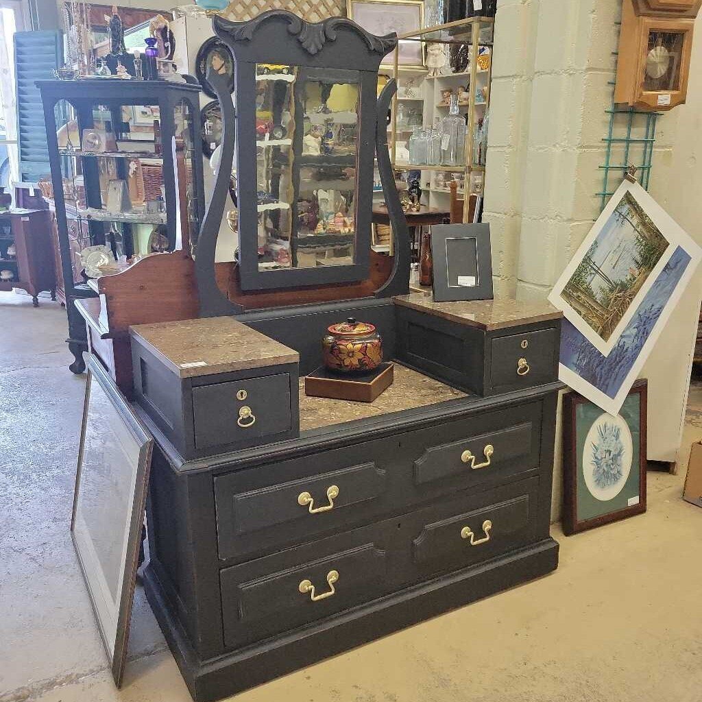 Vintage Dresser w/Marble Inlay Top (YVO) (604)