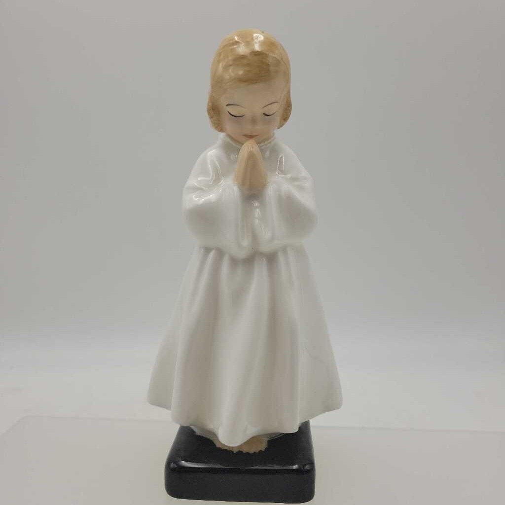 Royal Doulton Figure Bedtime HN1978 (DEB)