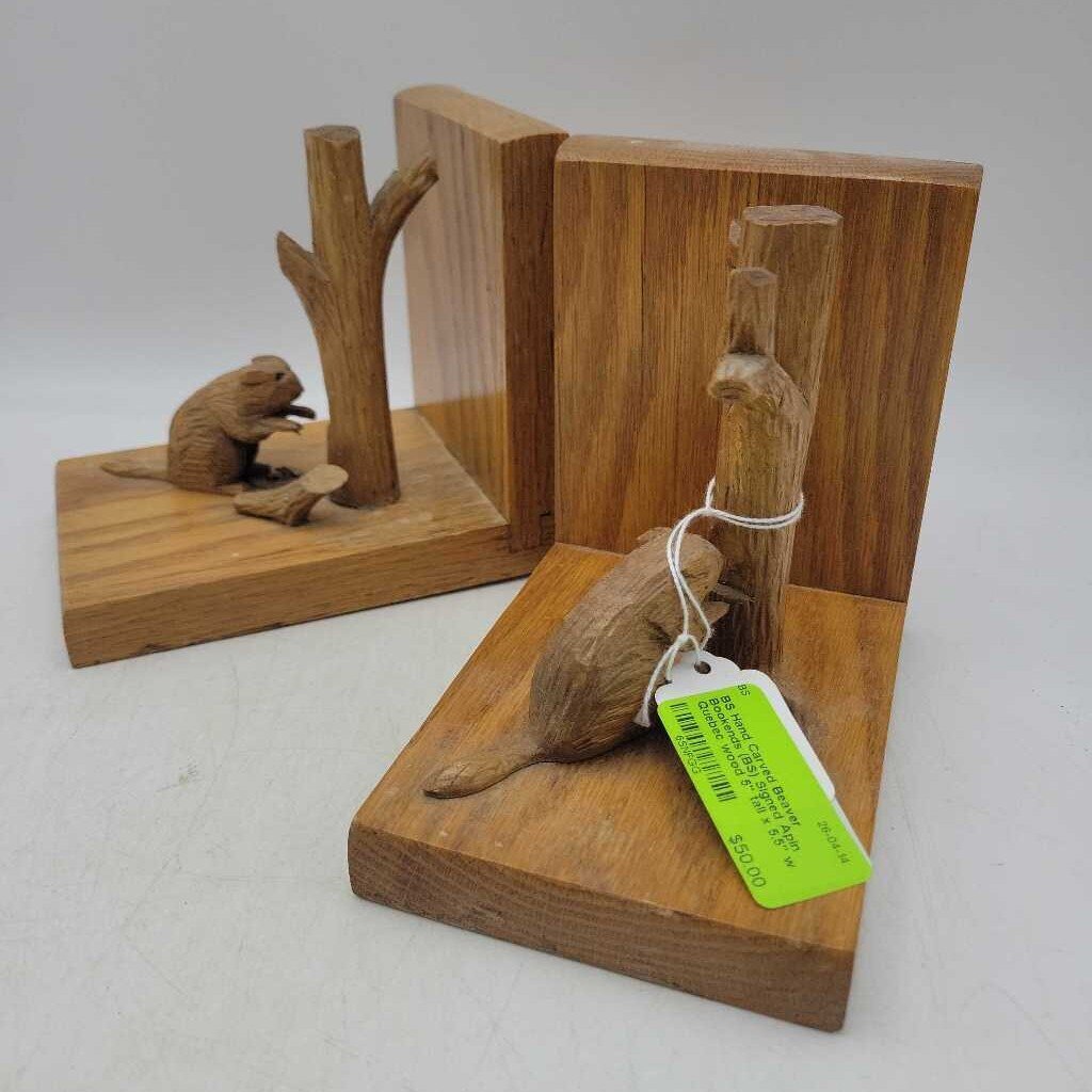 Hand Carved Beaver Bookends (BS) Signed Apin Quebec