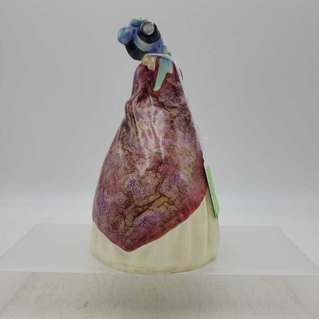 Royal Doulton "Paisley Shawl " HN#1988 #289