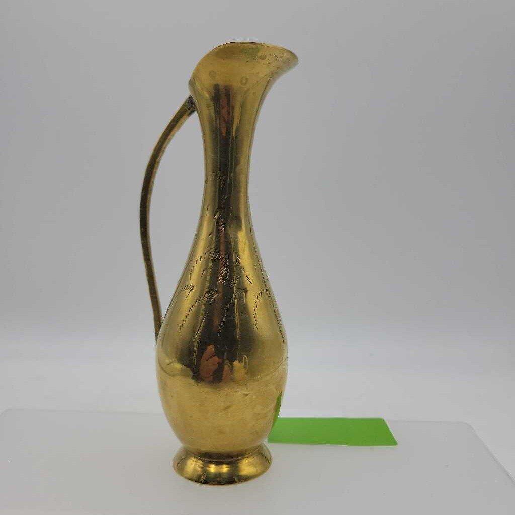 Small Brass Vase (NAT)