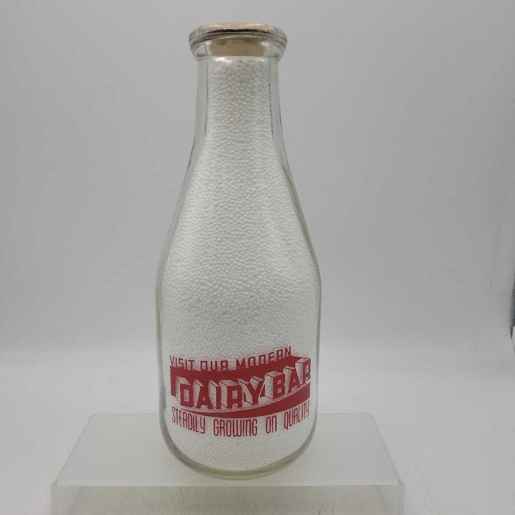 Nith Valley Dairy Milk bottle New Hamburg (JEF)