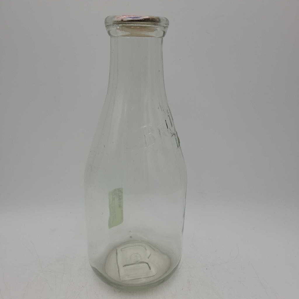 Brittan's dairy Milk Bottle Quart Brantford (JAS)