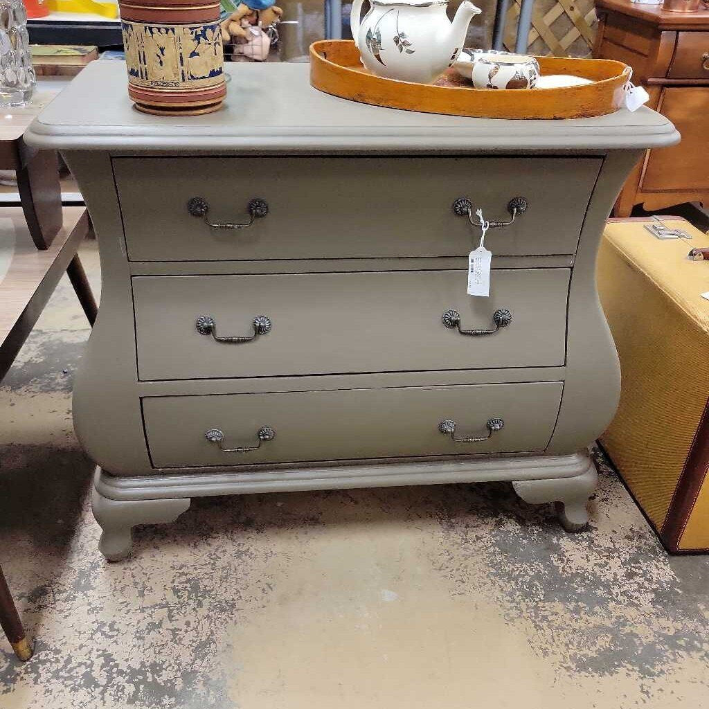 Small Dresser- Fusion " Wood Wick" (LOR)