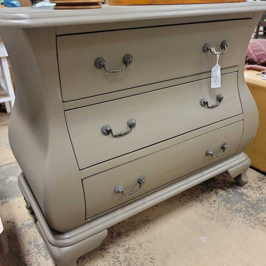 Small Dresser- Fusion " Wood Wick" (LOR)