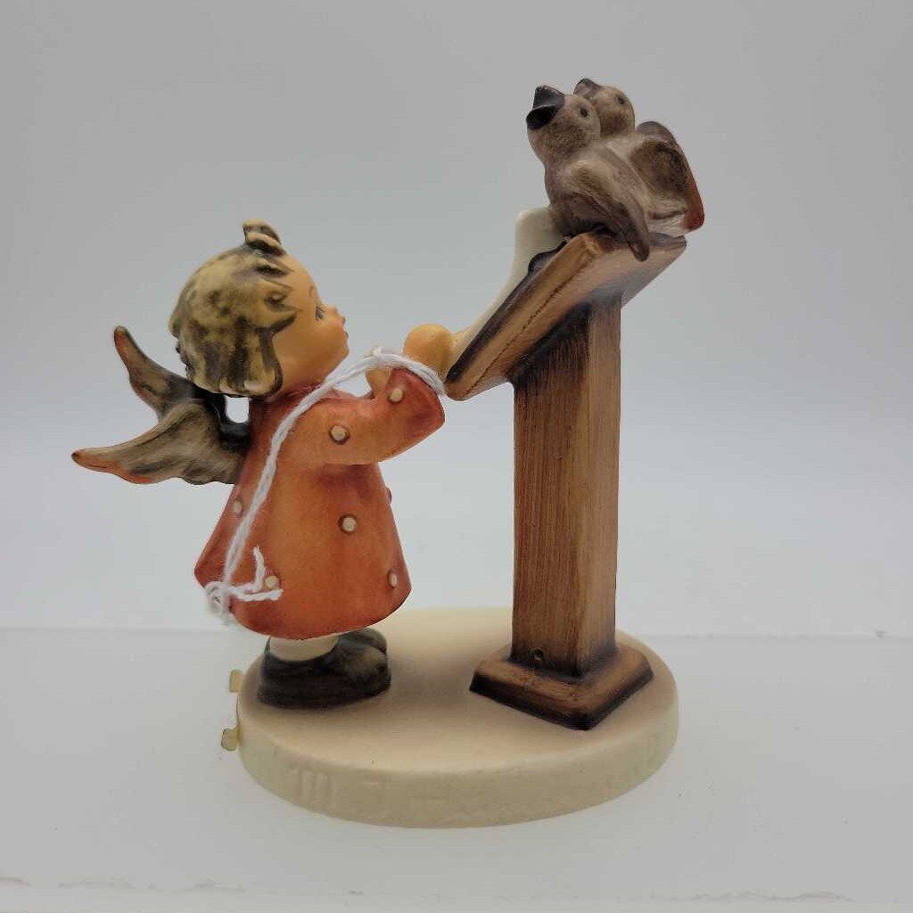 Hummel Figurine Bird Duet # 169 (DEB)