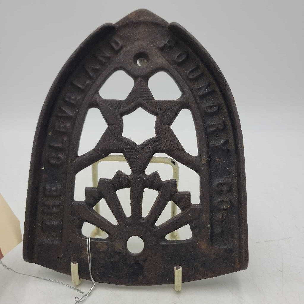Cast Iron Trivet The Cleveland Foundry (JAS)