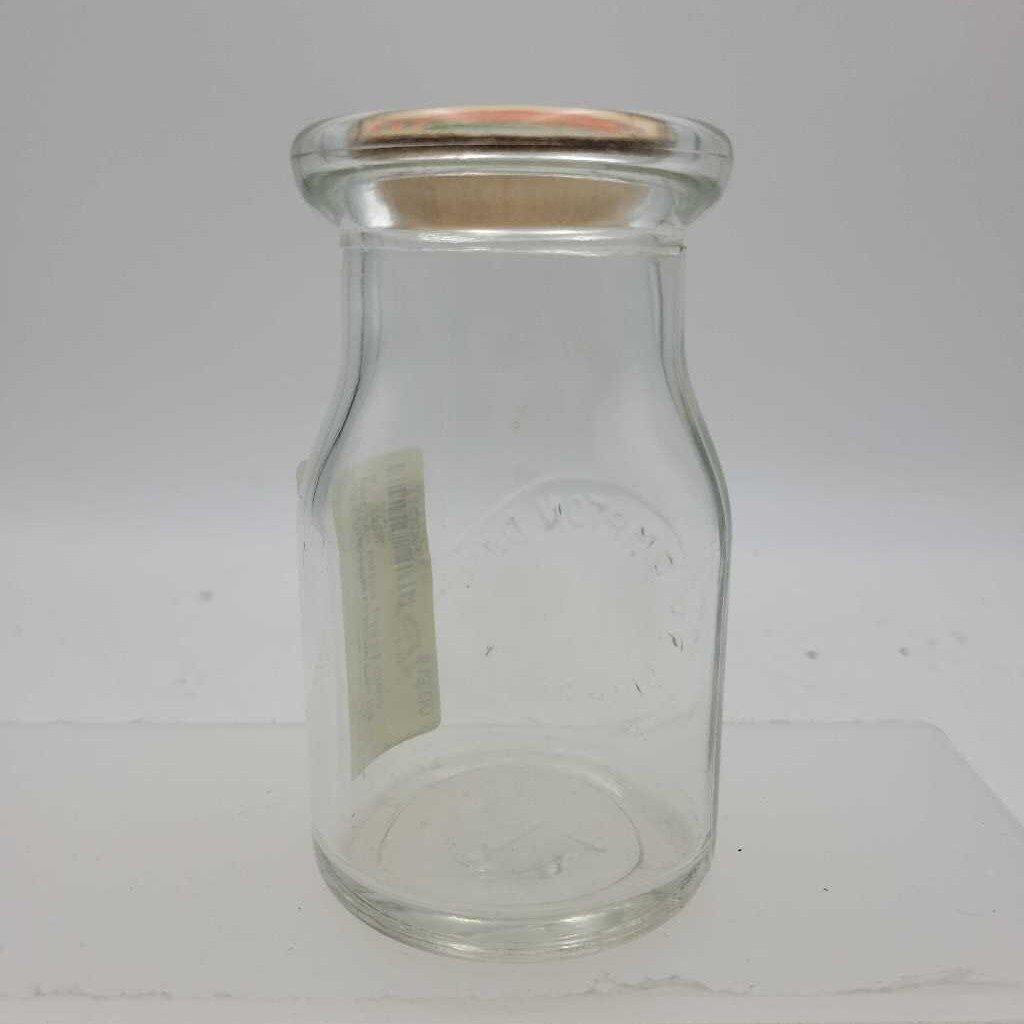 Brampton Dairy Co. 1/4 pint milk bottle (JAS)