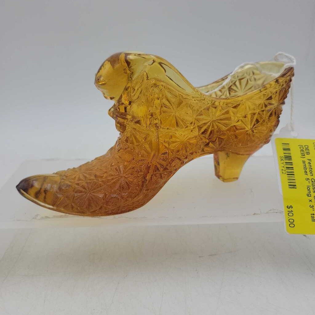 Fenton Glass Shoe (DEB)