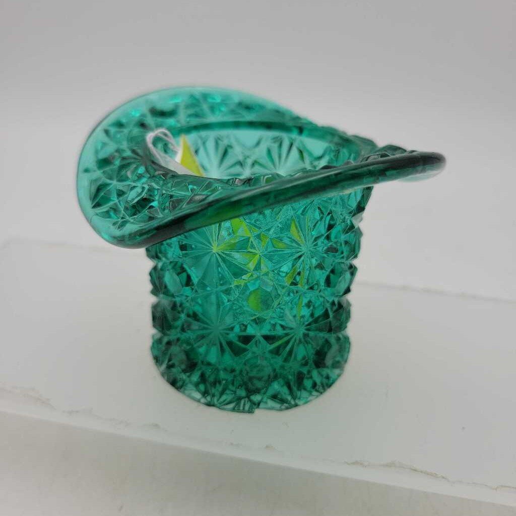 Clear Turquoise Glass Top Hat (JL)