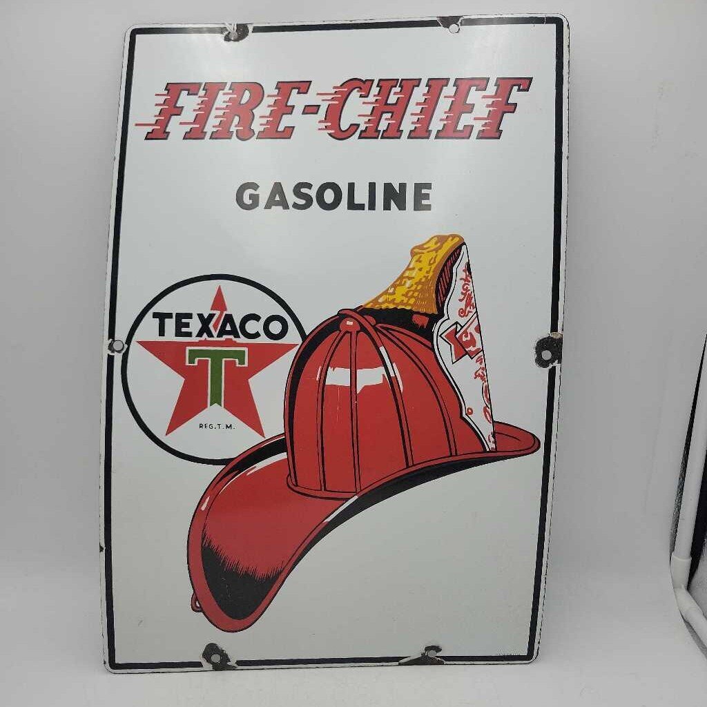 Fire Chief Texaco Porcelain Sign from 1946 to 1973 (JEF)