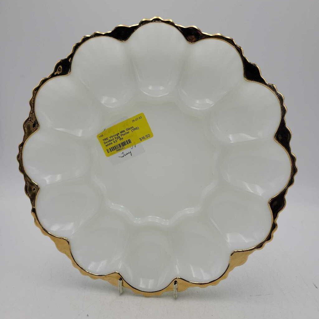 Vintage Milk Glass Devilled Egg Platter (TRE)