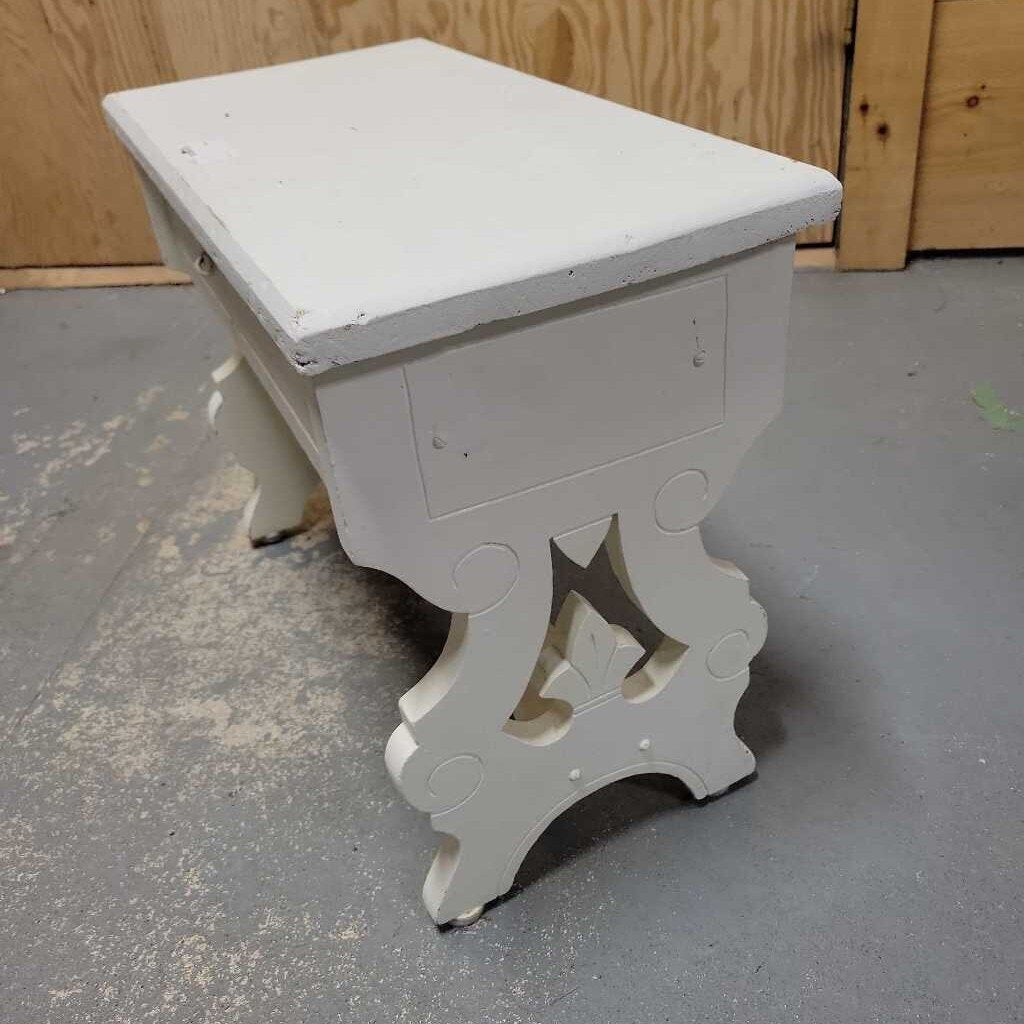 Eastlake Bench (RB) no drawer