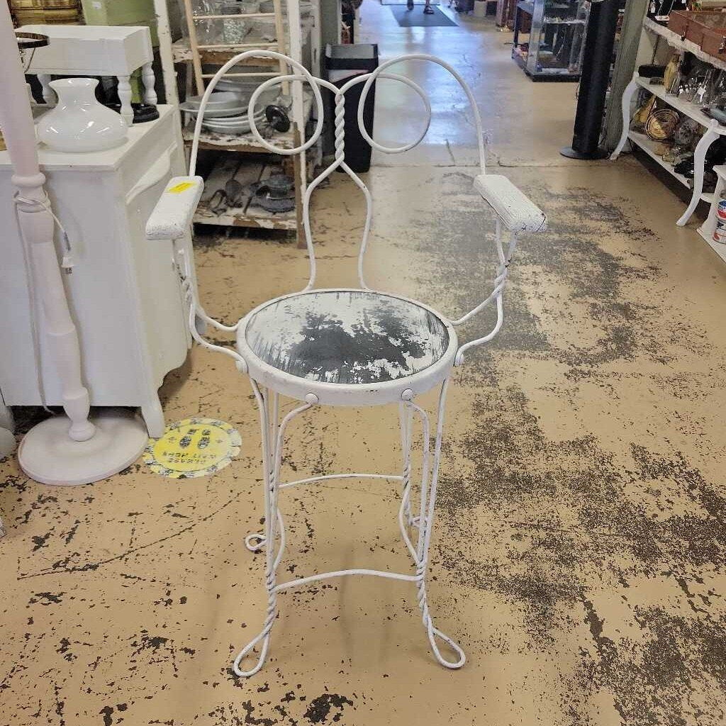 Metal Stool chair (RB)