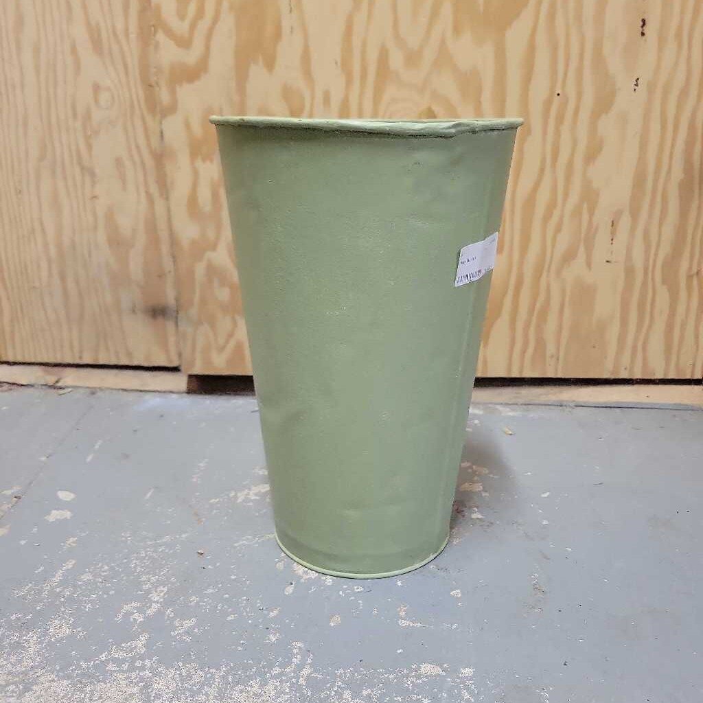 Sap bucket (RB)