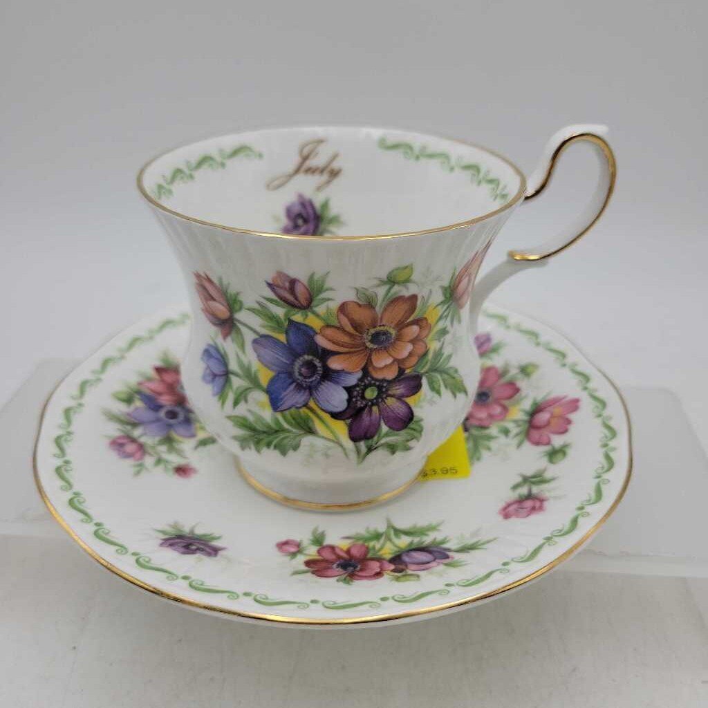 July Anemone Cup/Saucer #319 (NS)