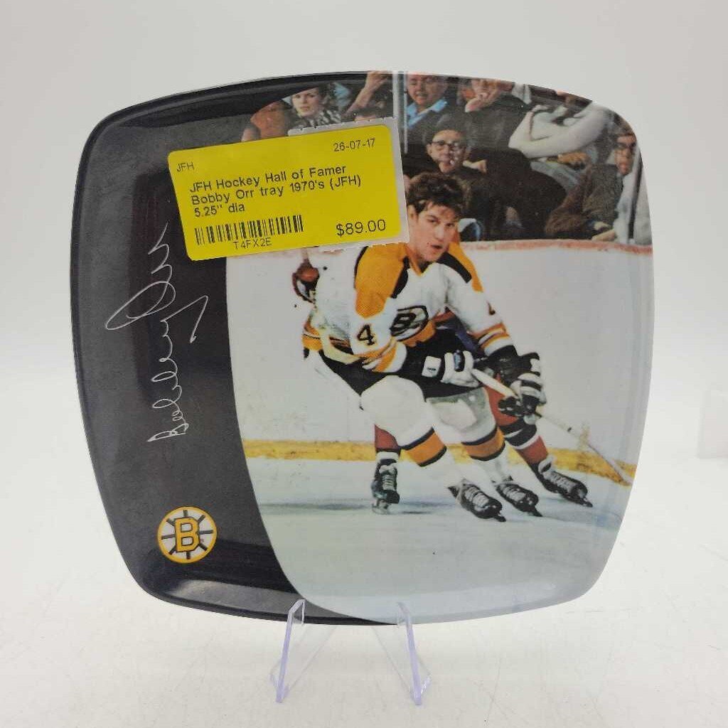 Hockey Hall of Famer Bobby Orr tray 1970's (JFH)