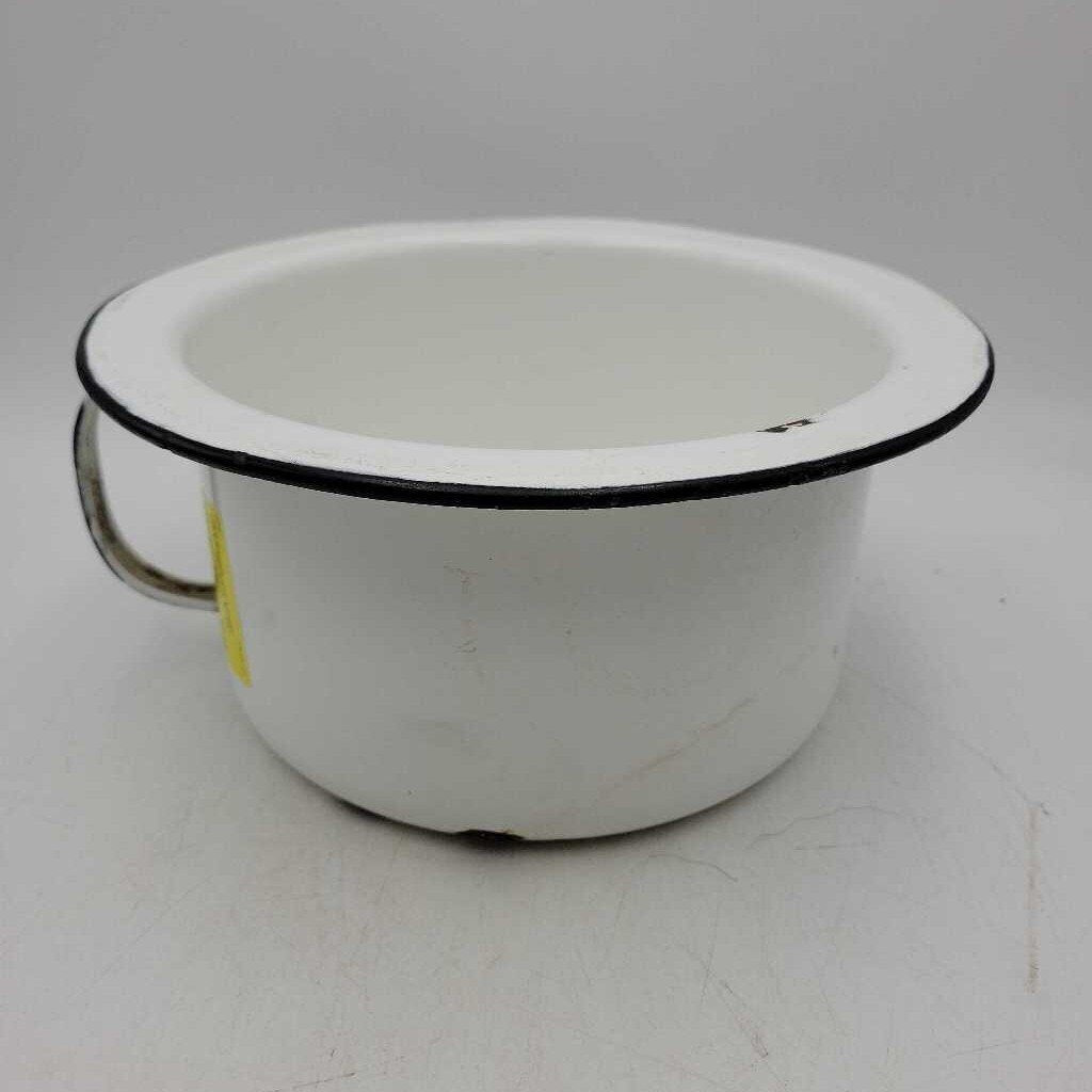 Enamel ware potty (JAS)