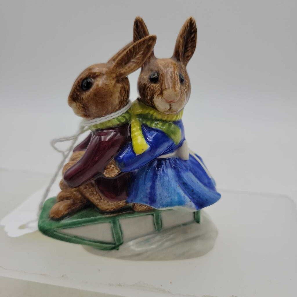 Buntie Billy Bunnykins Sleigh Ride D84 by Royal Doulton figure (DEB)