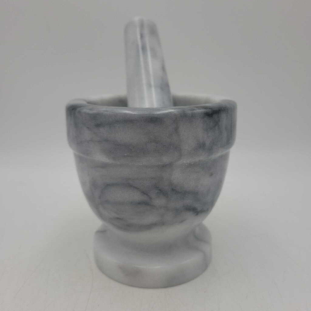 Mortor and Pestle Marble (JAS)