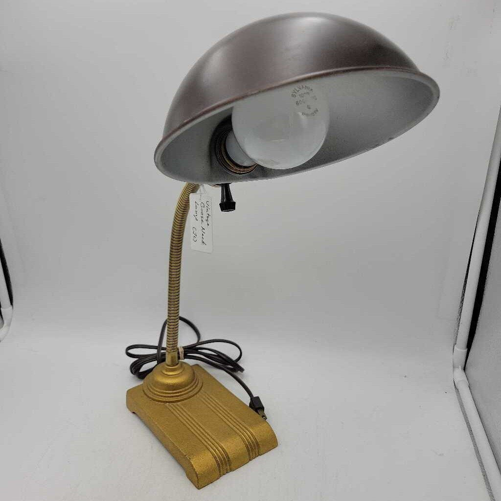 Vintage Goose Neck Lamp (JL)