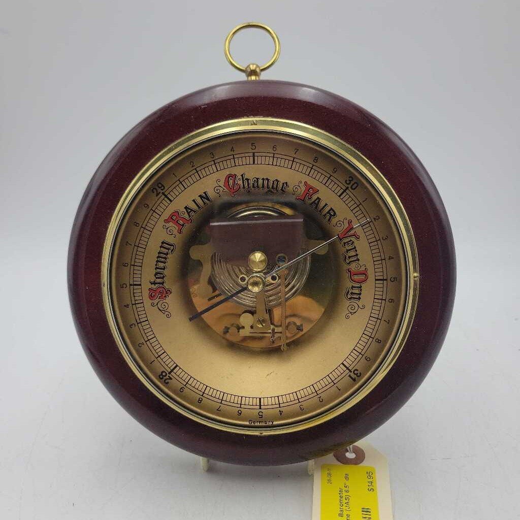 Vintage Barometer Wooden frame (JAS)