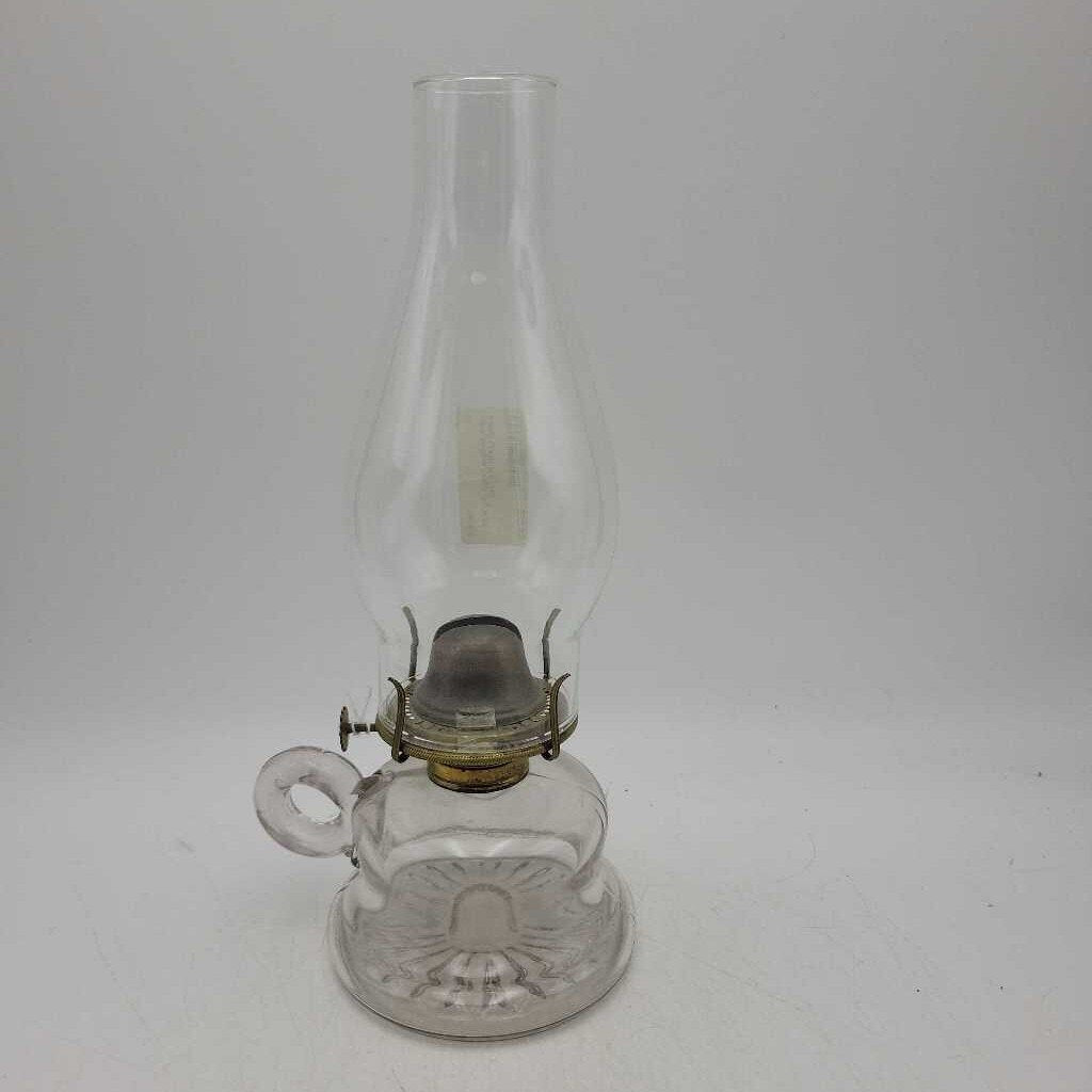 Antique Finger Style Oil Lamp (JAS)