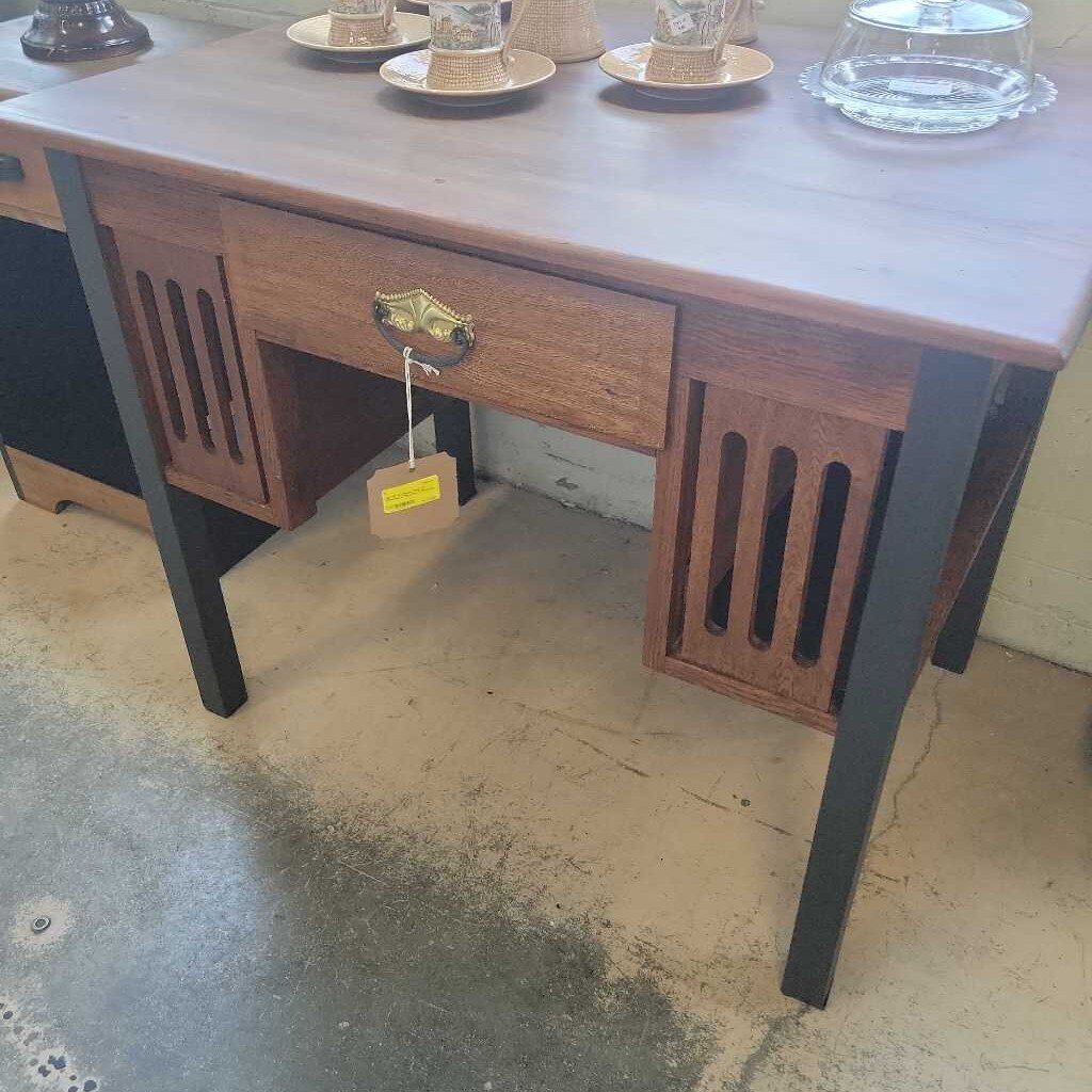HB Art Deco Desk