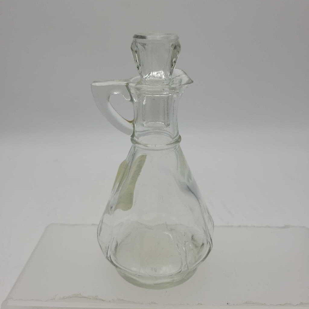Glass cruet complete with stopper (JAS)