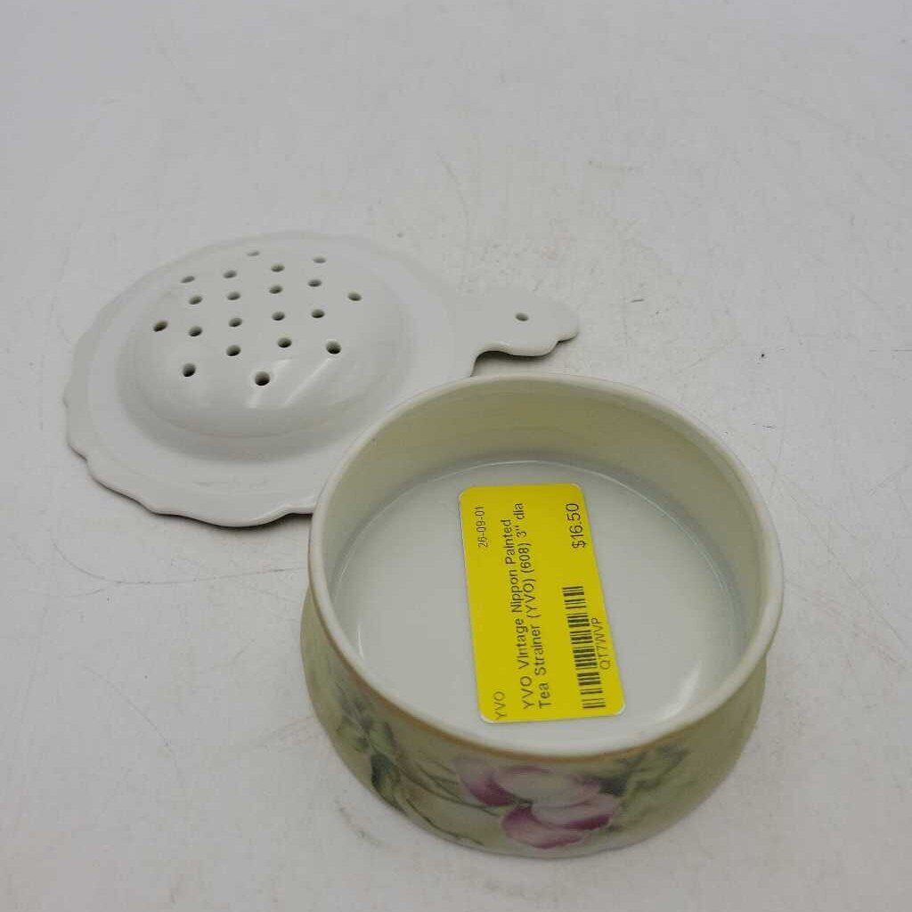 Vintage Nippon Painted Tea Strainer (YVO) (608)