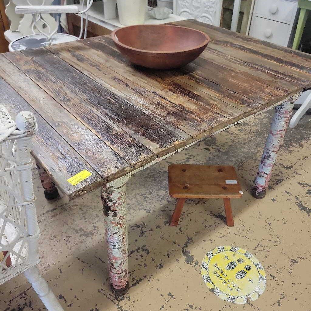 Quebec farm table (RB)