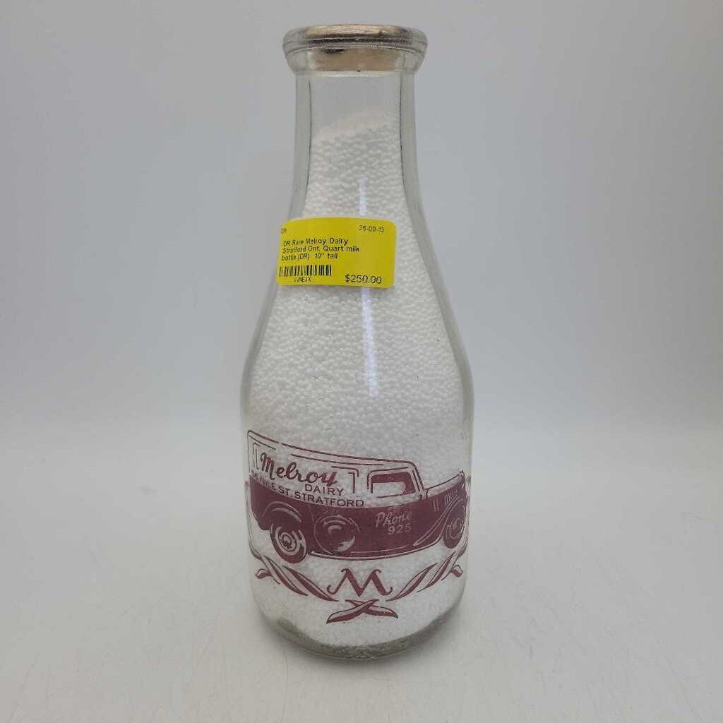 Rare Melroy Dairy Stratford Ont. Quart milk bottle (DR)