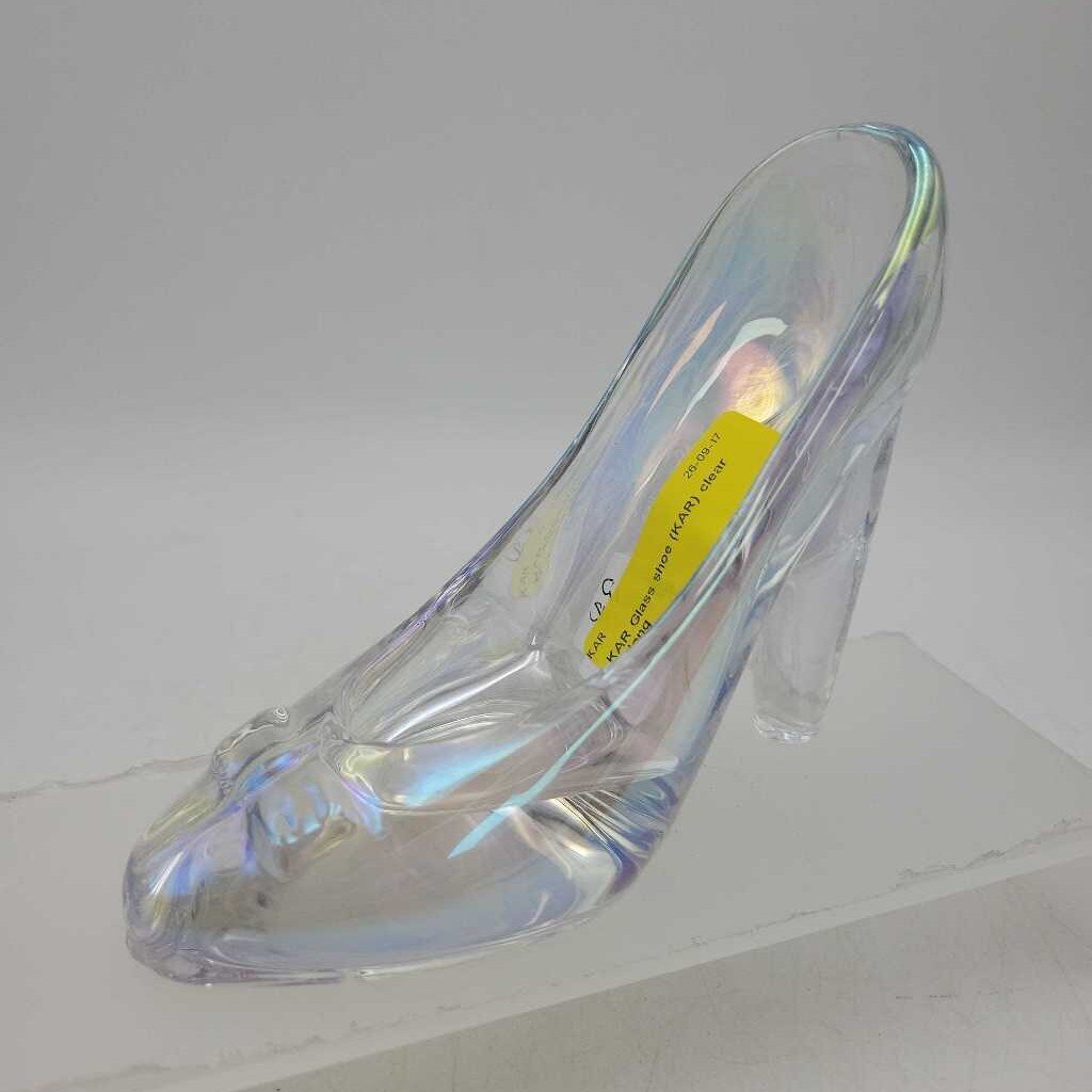 Glass shoe (KAR)