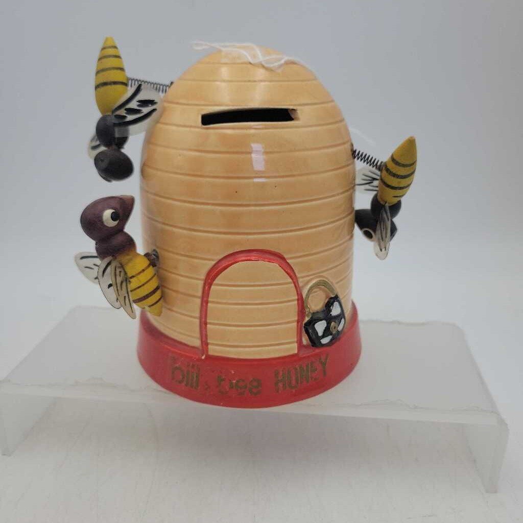 Vintage Billy Bee Honey coin bank as is hairline crack (DEB)